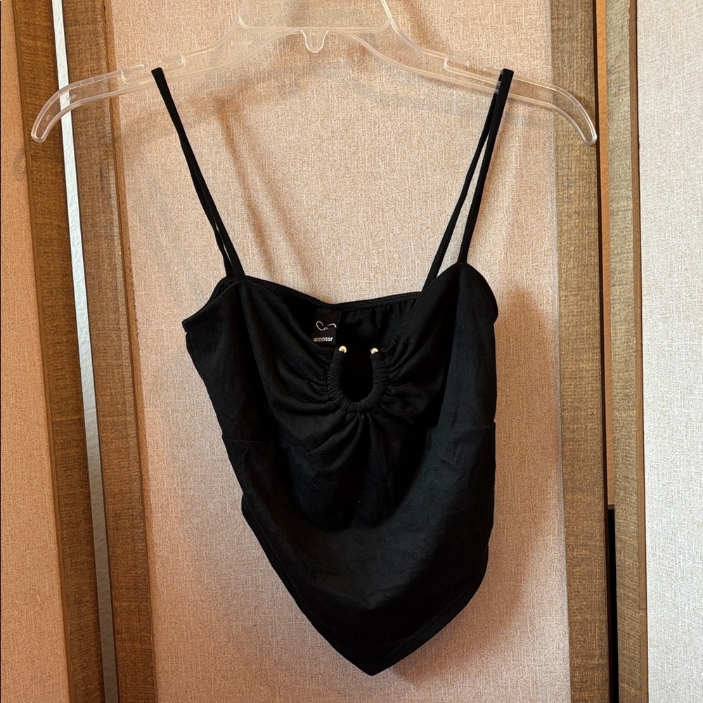 FINAL MARKDOWN Junior Windsor Black Camisole crop Top small NWT